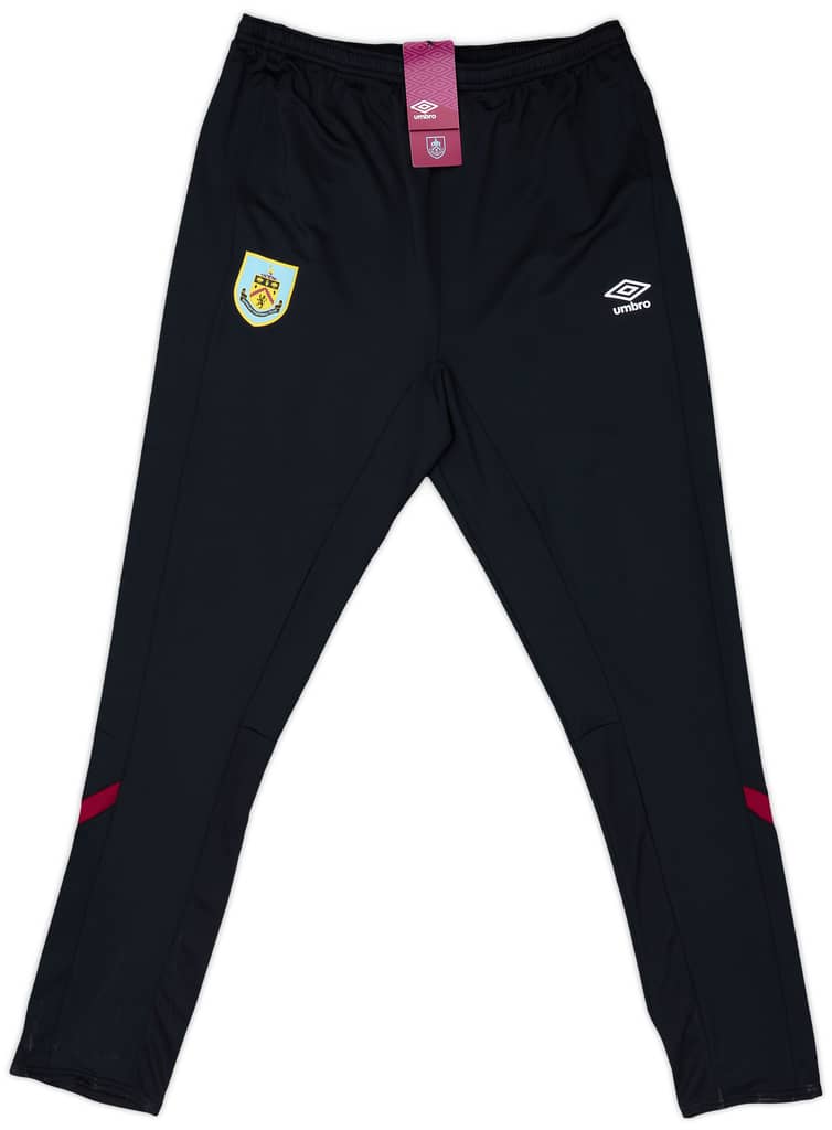 2023-24 Burnley Umbro Training Pants/Bottoms (L)