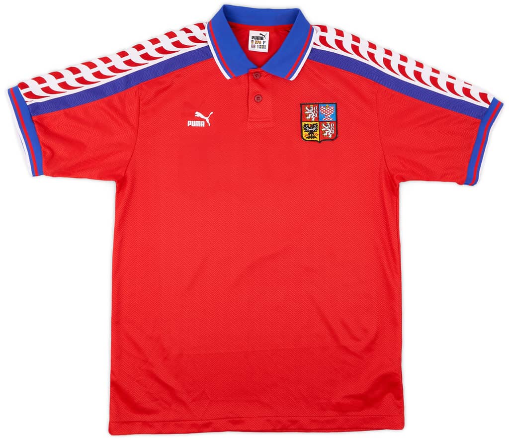 1996-98 Czech Republic Home Shirt - 7/10 - (M)