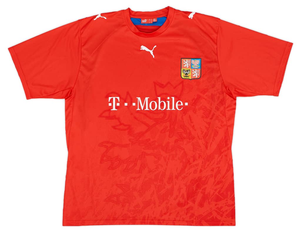 2006-08 Czech Republic Basic Home Shirt