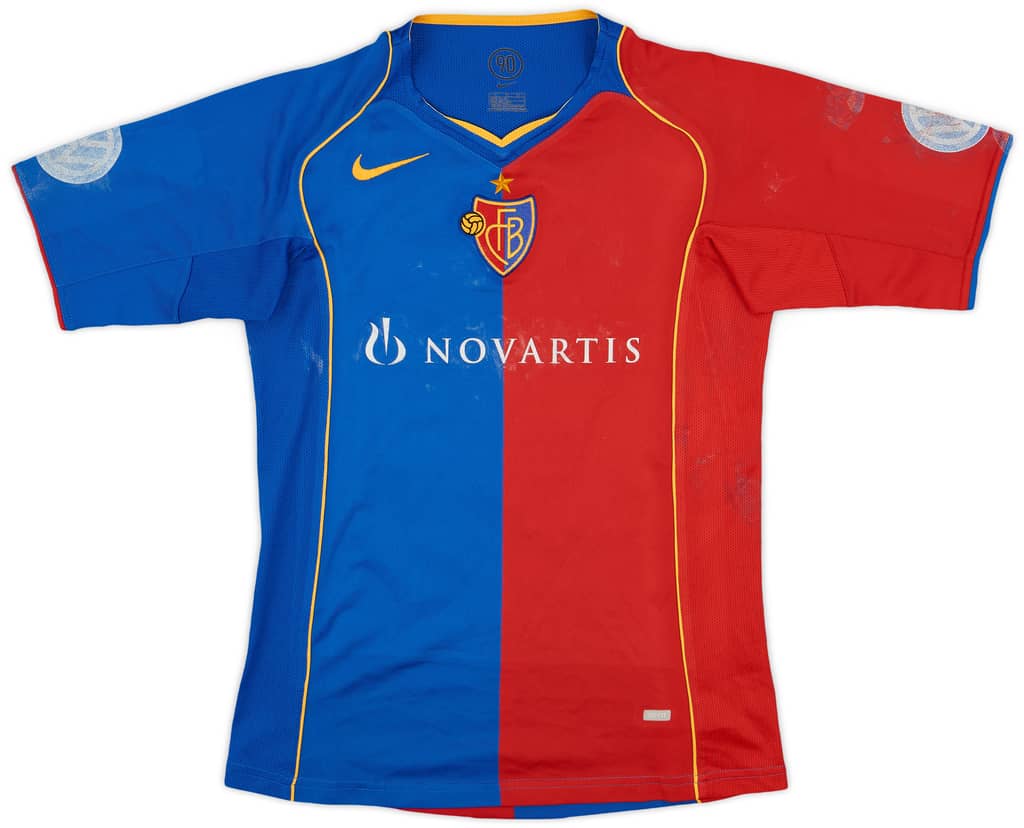 2004-05 FC Basel Home Shirt Rossi #33 - 4/10 - (L.Boys)