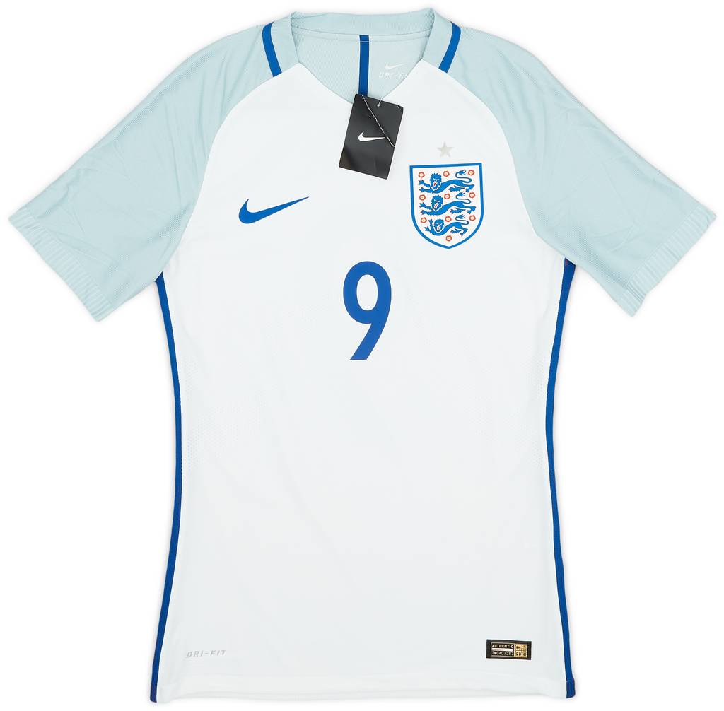 2016-17 England Player Issue Home Shirt Kane #9 (S)