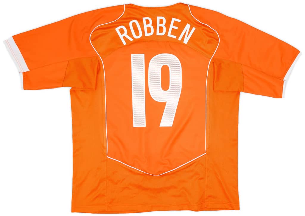 2004-06 Netherlands Home Shirt Robben #19
