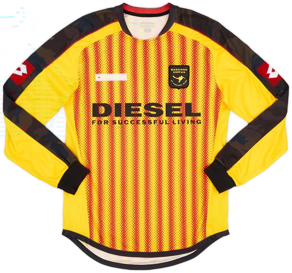 2014-15 Bassano Virtus Home L/S Shirt - 6/10 - (L)