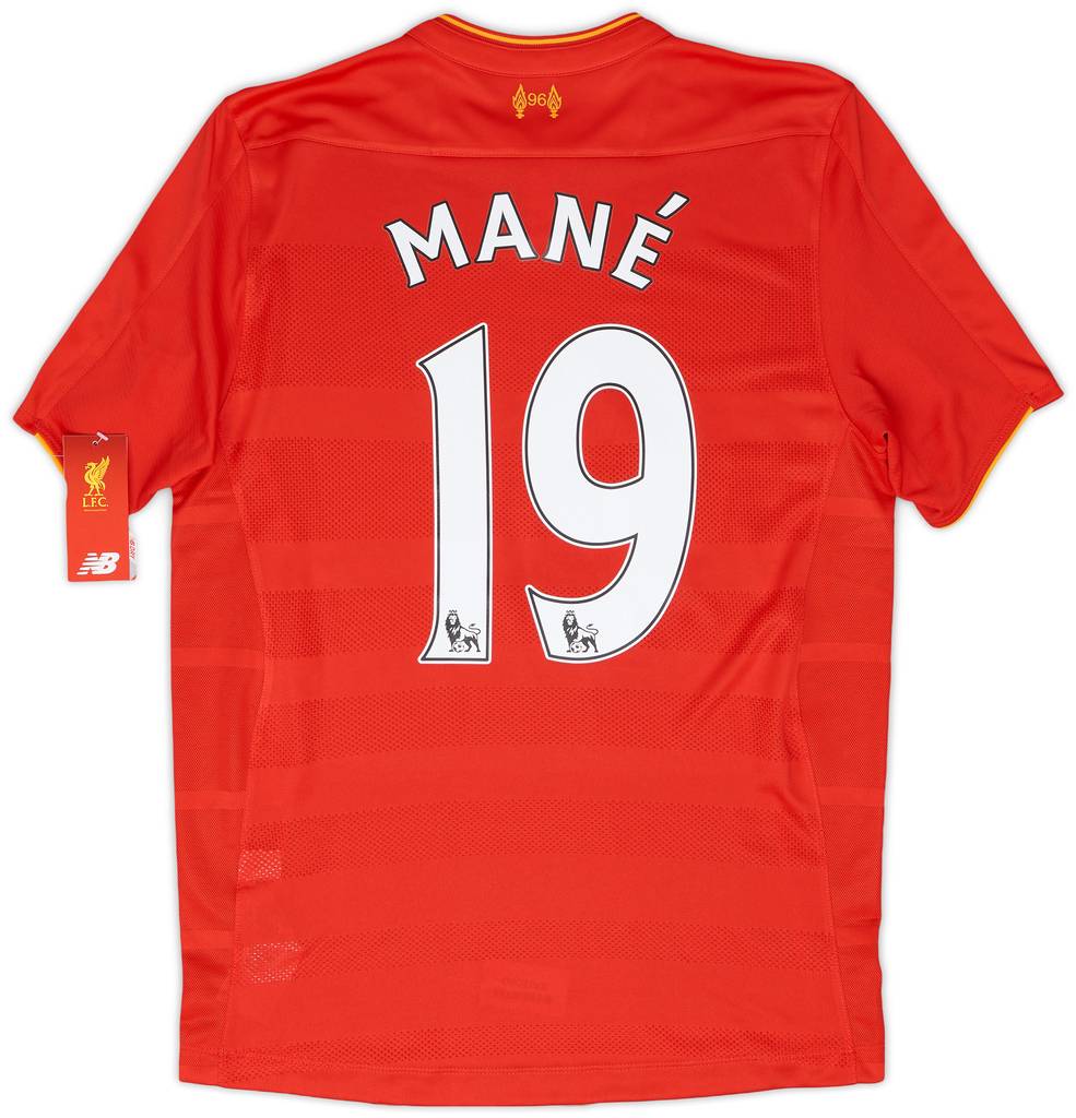 2016-17 Liverpool Home Shirt Mane #19 (S)