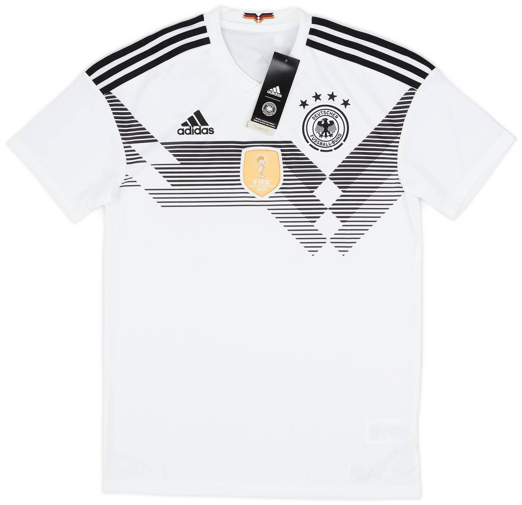 2018-19 Germany Home Shirt (S)