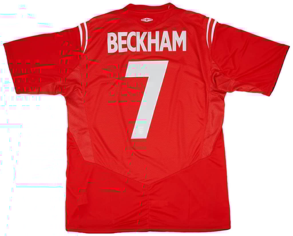 2004-06 England Away Shirt Beckham #7 (L)