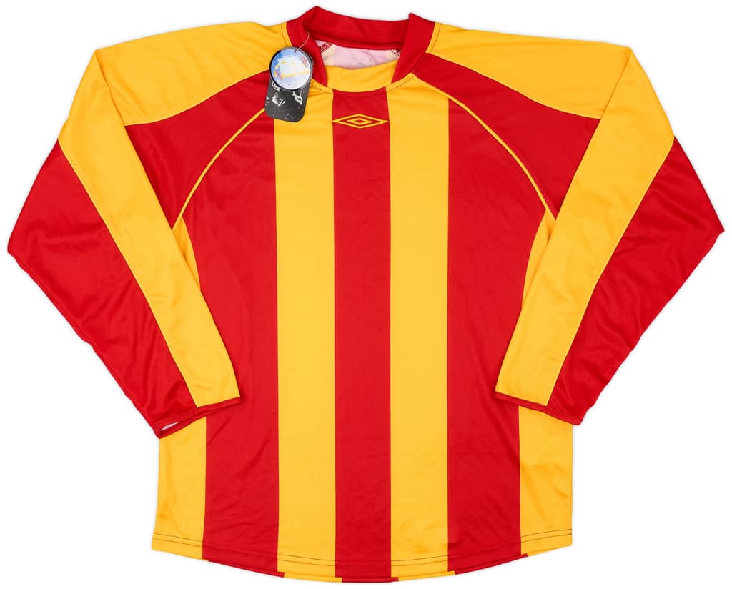 2000s Umbro Template L/S Shirt (M)