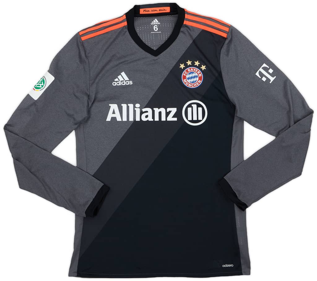 2016-17 Bayern Munich Women Player Issue Away L/S Shirt - 8/10 - (M)