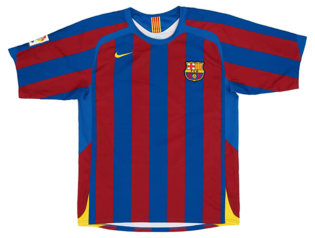 2005-06 Barcelona Home Shirt Messi #30