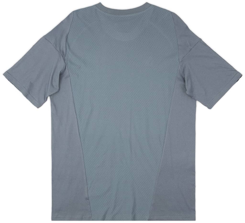 2023-24 Manchester United adidas Training Shirt