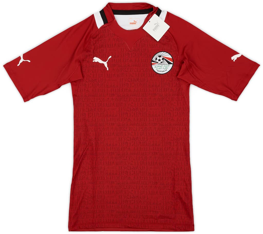 2012 Egypt Player Issue Home Shirt (M)