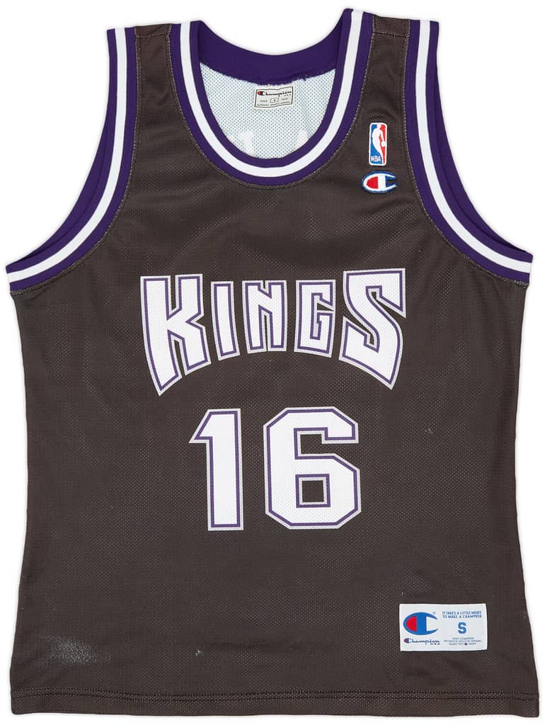1998-02 Sacramento Kings Stojakovic #16 Champion Away Jersey (Very Good) S