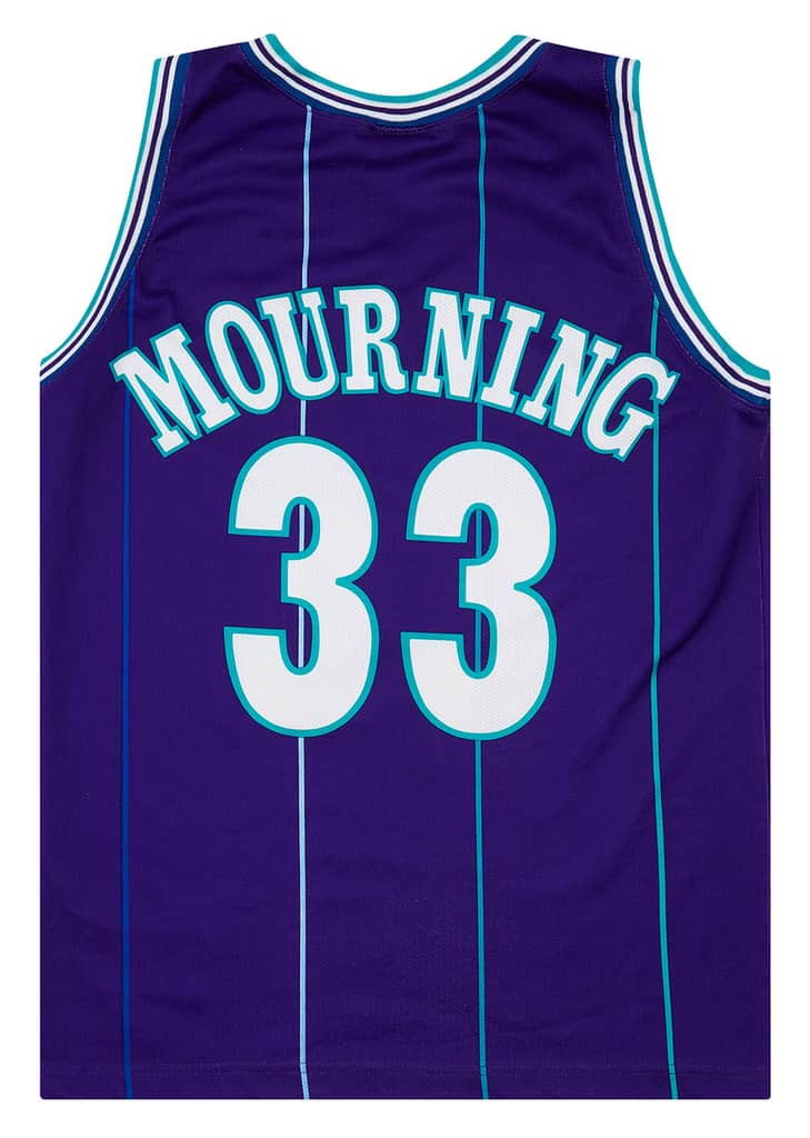1994-95 Charlotte Hornets Mourning #33 Champion Alternate Jersey (Excellent) S