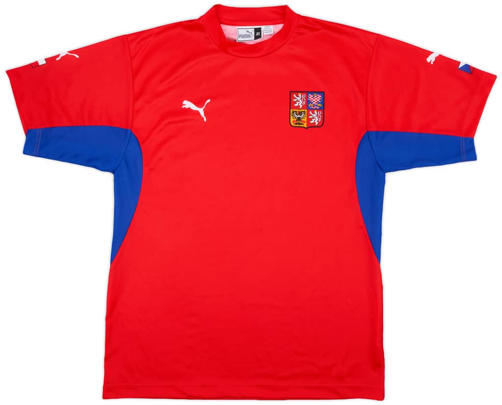 2002-04 Czech Republic Basic Home Shirt - 9/10 - (XL)