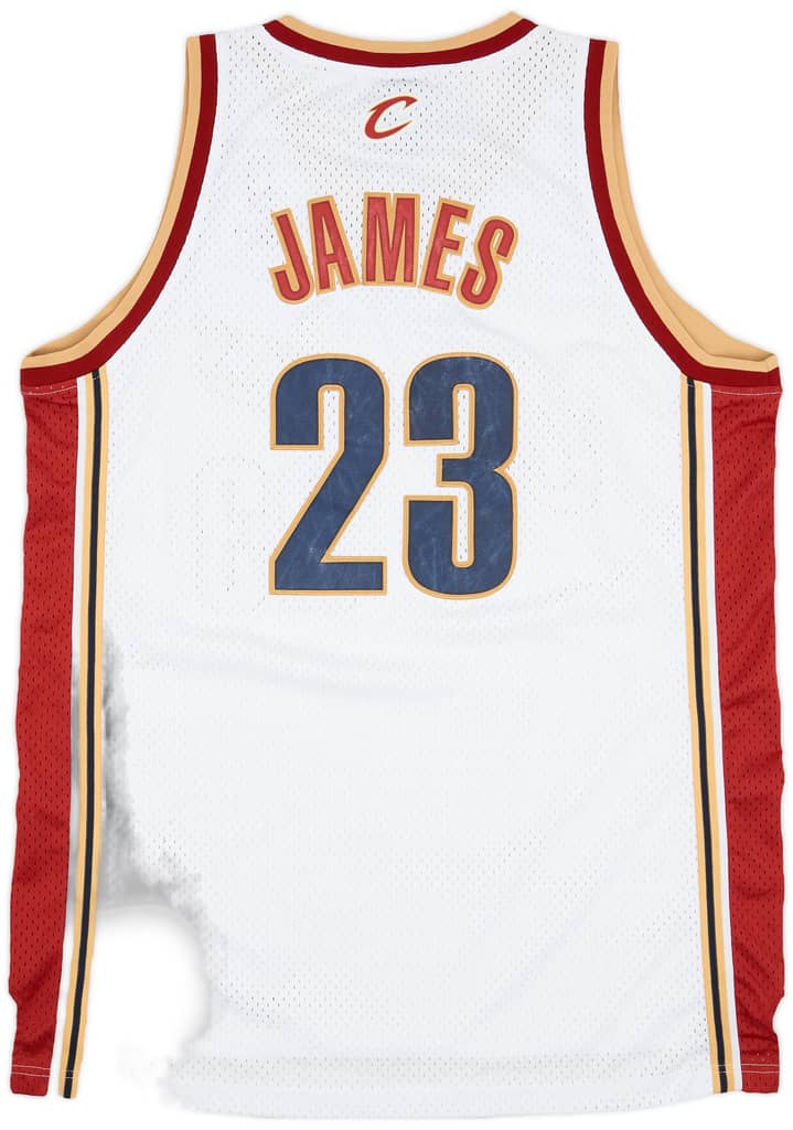 2004-06 Cleveland Cavaliers James #23 Reebok Swingman Home Jersey - 8/10 - (XL)