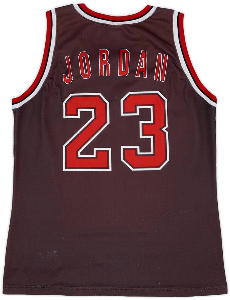 1997-98 Chicago Bulls Jordan #23 Champion Alternate Jersey - 7/10 - (M)