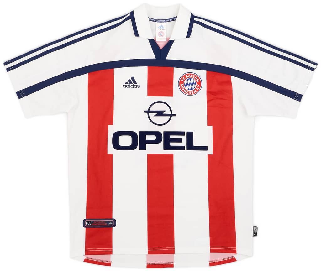 2000-01 Bayern Munich Away Shirt Elber #9