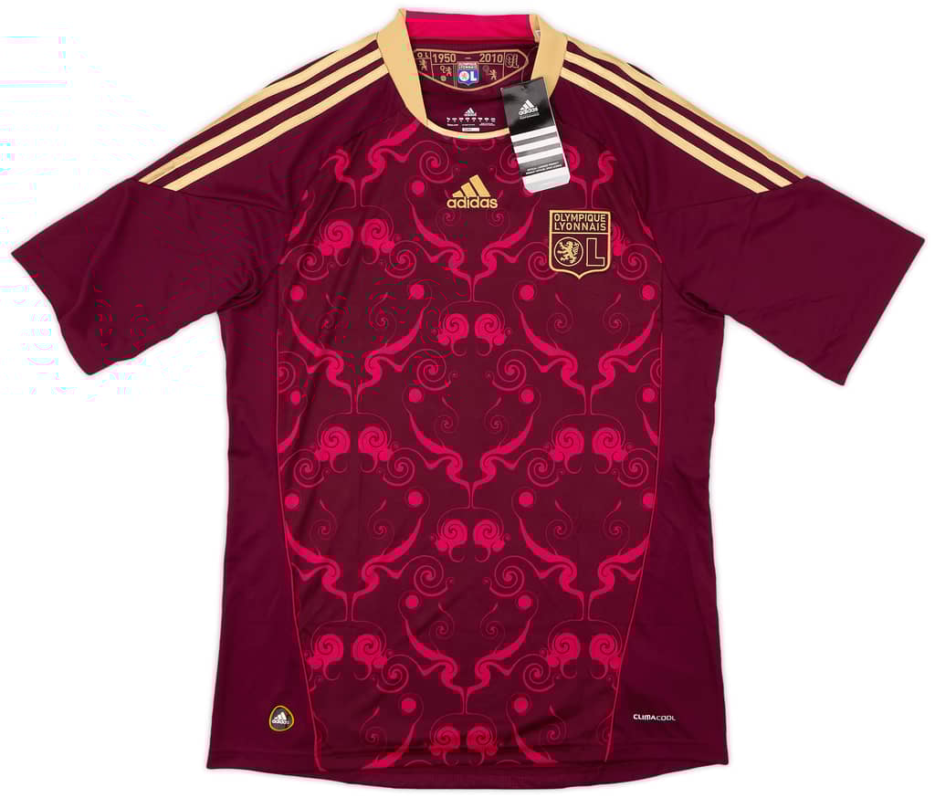 2010-11 Lyon Away Shirt Lisandro #9 (M)