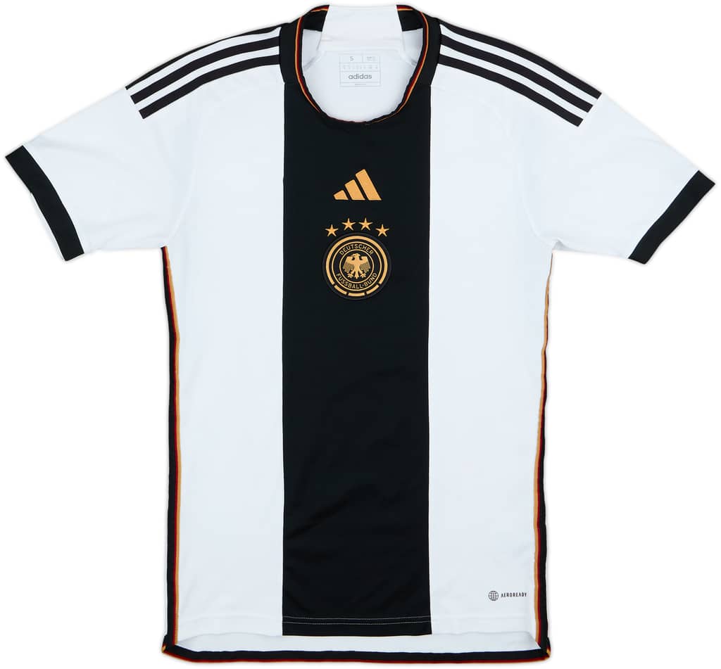 2022-23 Germany Home Shirt - 6/10 - (S)