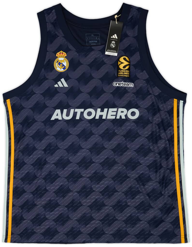 2023-24 Real Madrid Basketball Away Jersey Tavares #22 (XL)