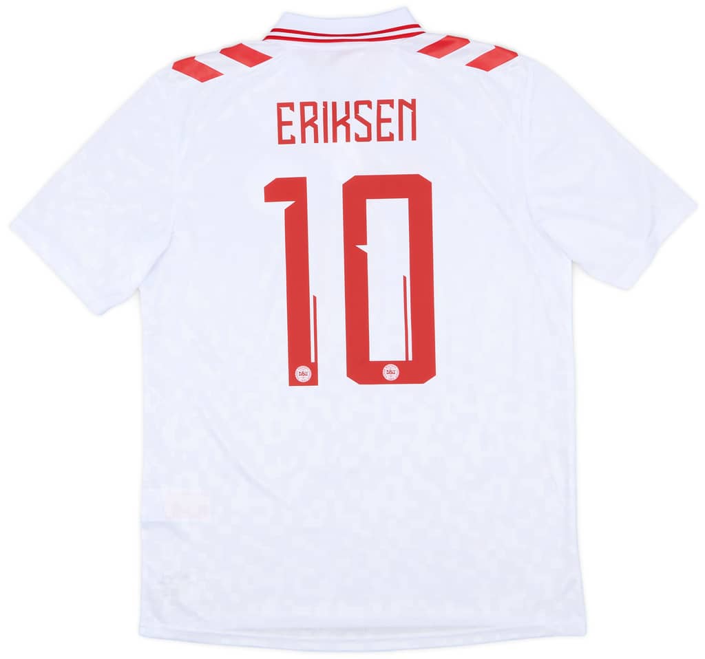 2024 Denmark Away Shirt Eriksen #10 (L)
