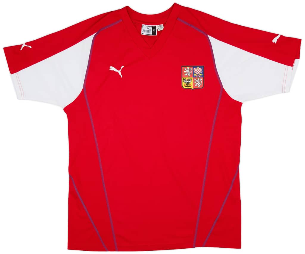 2004-05 Czech Republic Basic Home Shirt - 8/10 - (XL)