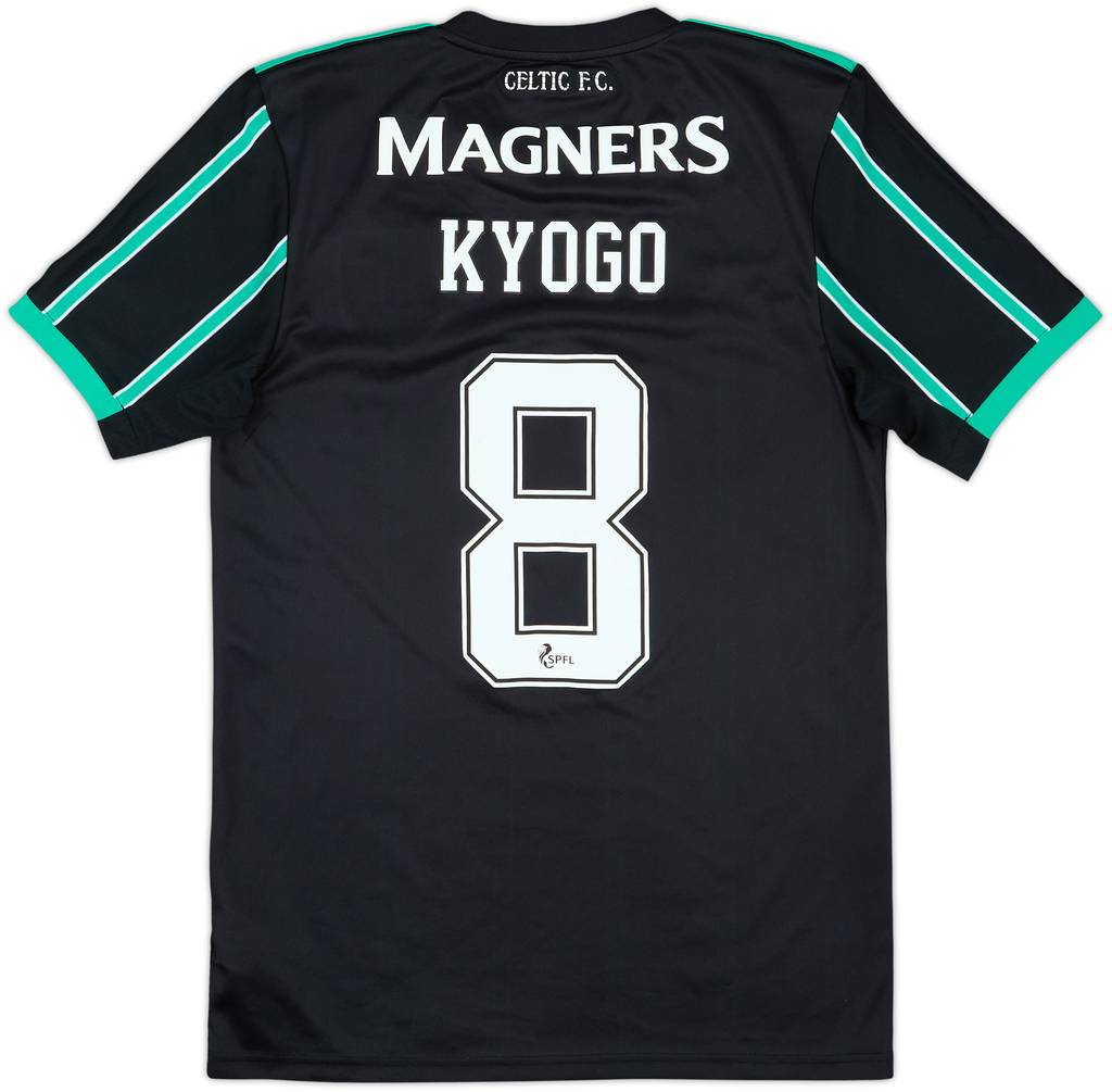 Camiseta de visitante del Celtic 2022-23 Kyogo #8