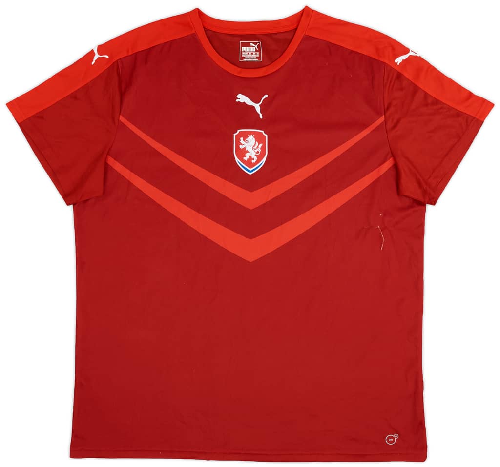 2016-18 Czech Republic Home/Training Shirt - 8/10 - (XXL)