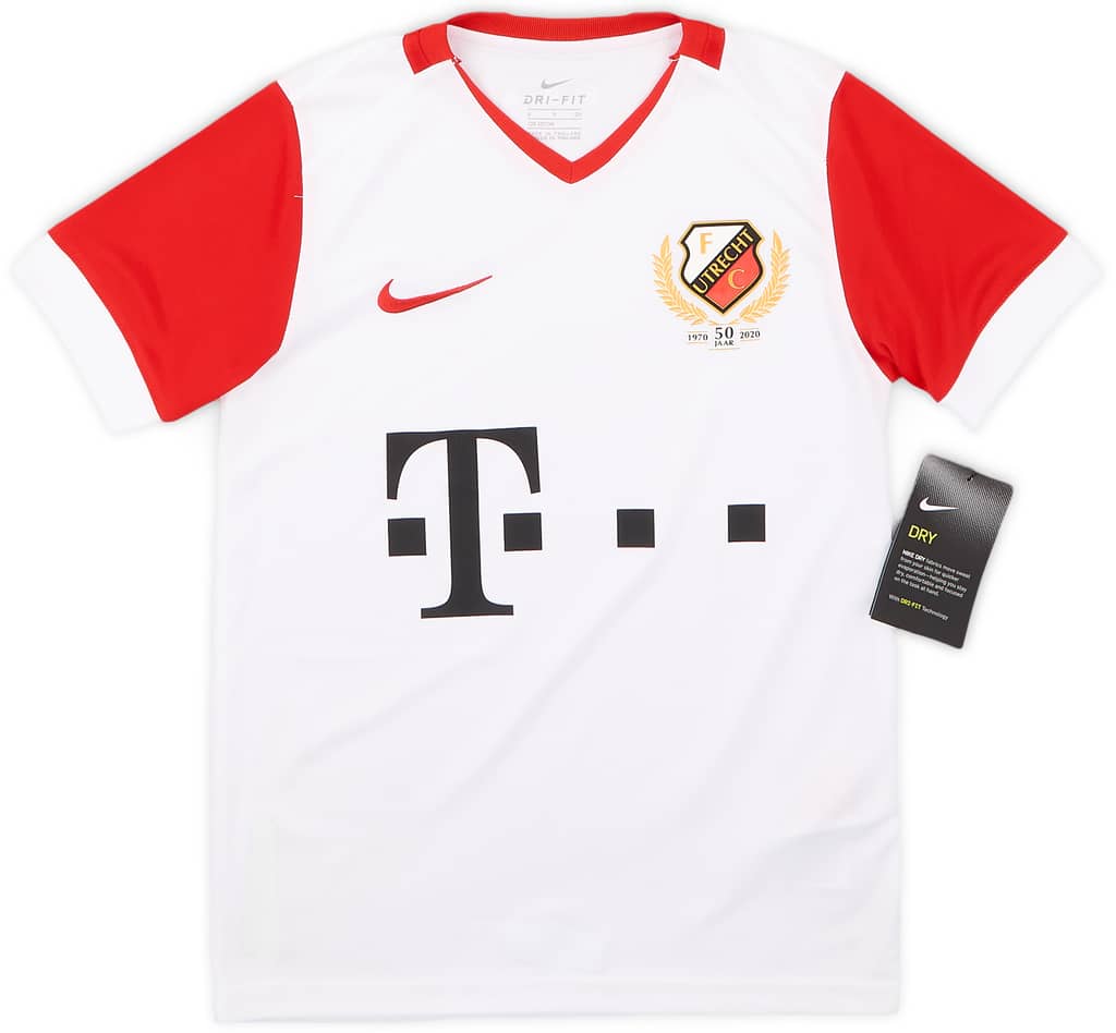 2020-21 Utrecht Home Shirt (S.Boys)