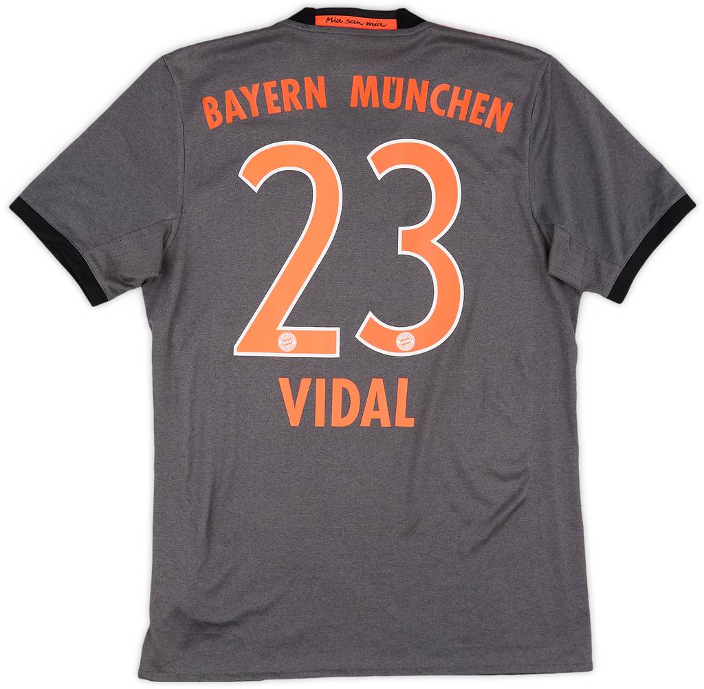 2016-17 Bayern Munich Away Shirt Vidal #23 - 8/10 - (S)