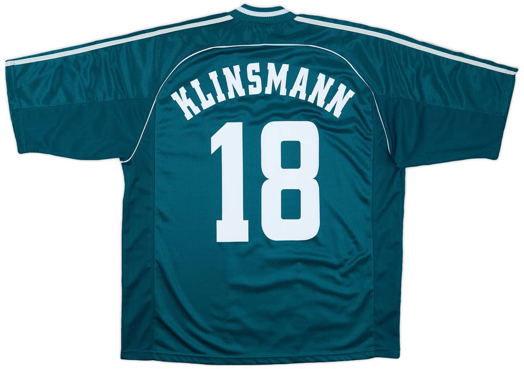 1998-00 Germany Away Shirt Klinsmann #18 (L)