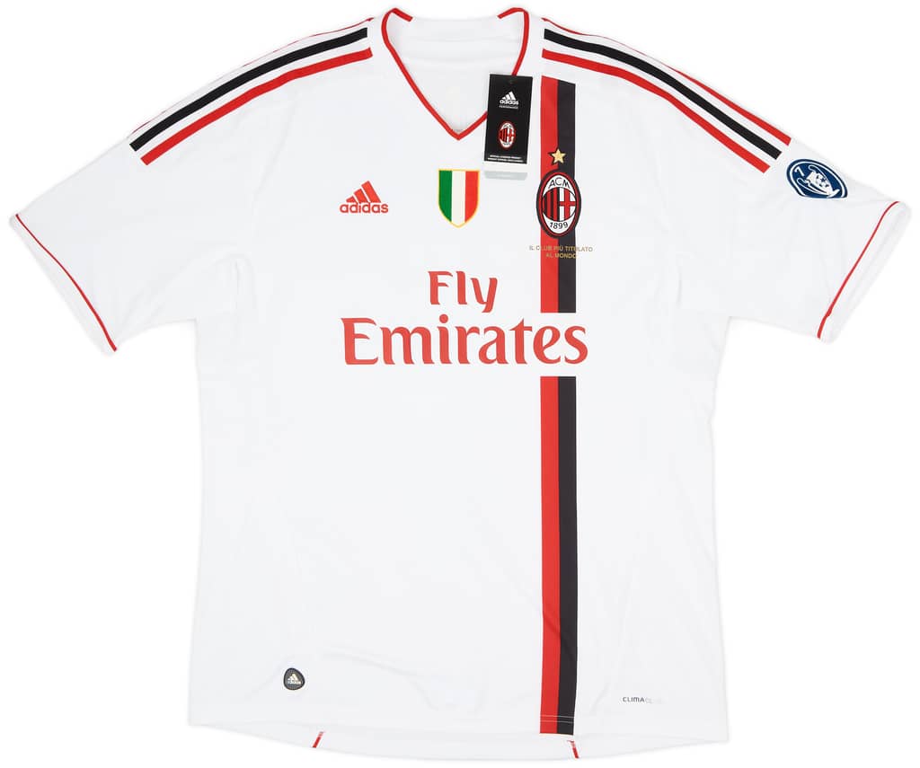 2011-12 AC Milan Away Shirt Aquilani #18 (XL)
