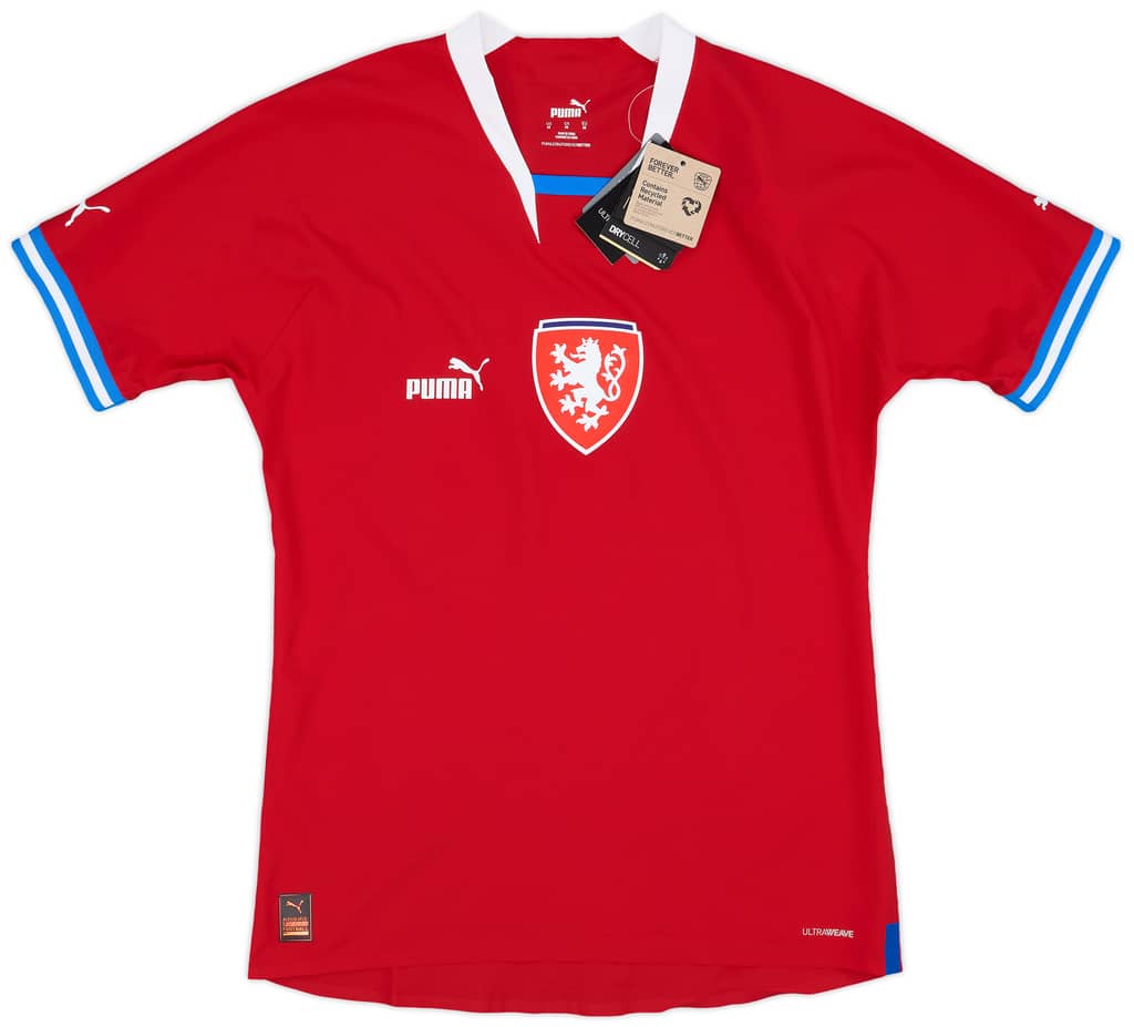 2022-23 Czech Republic Authentic Home Shirt (M)