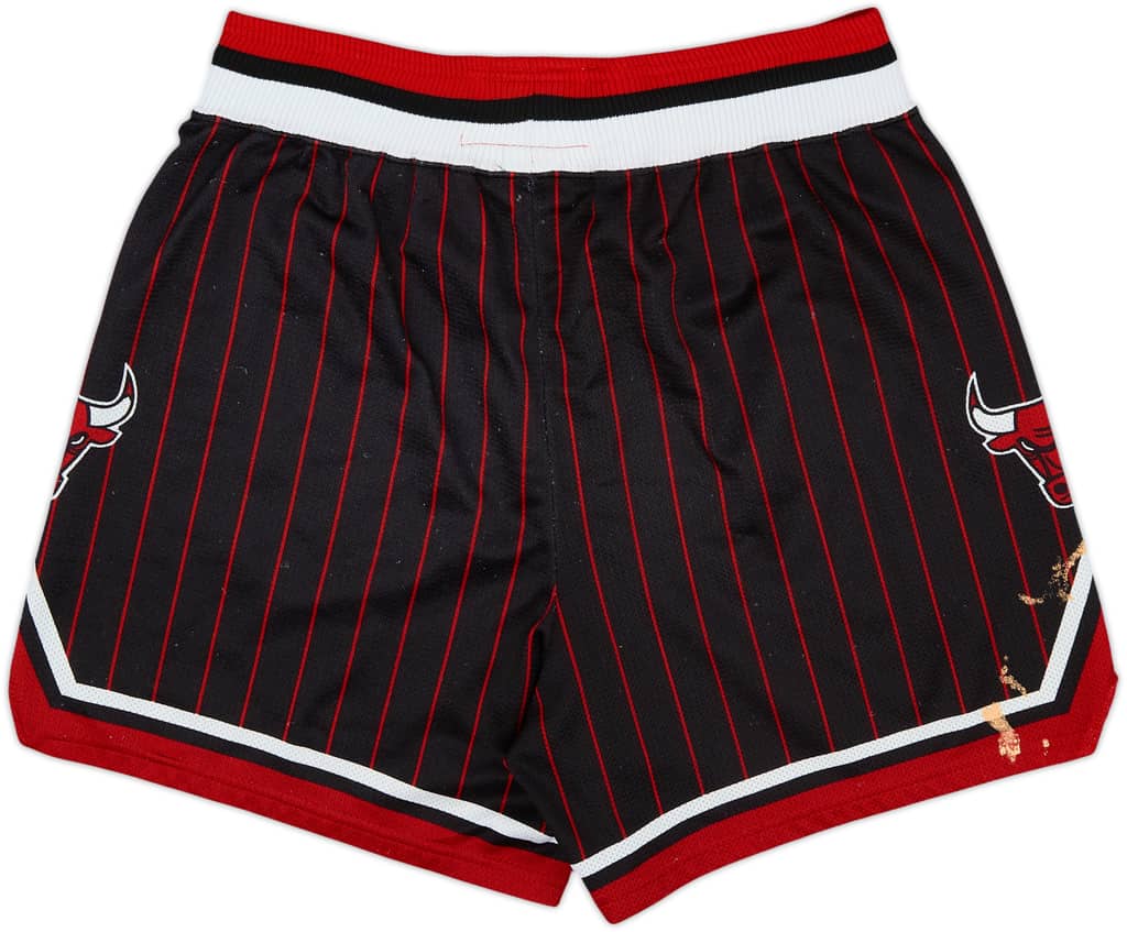 1995-97 Chicago Bulls Champion Alternate Shorts - 5/10 - (L)