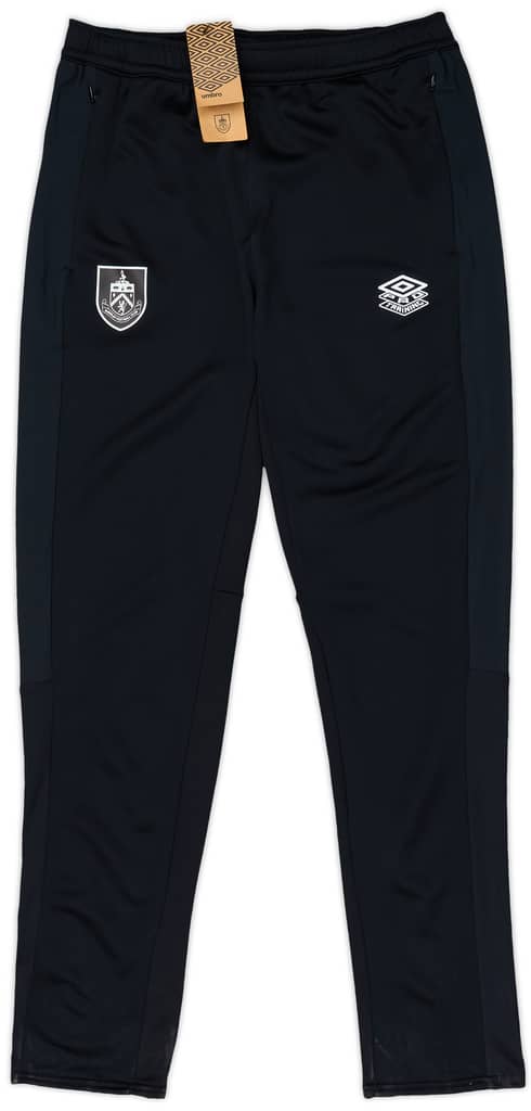 2023-24 Burnley Umbro Training Pants/Bottoms