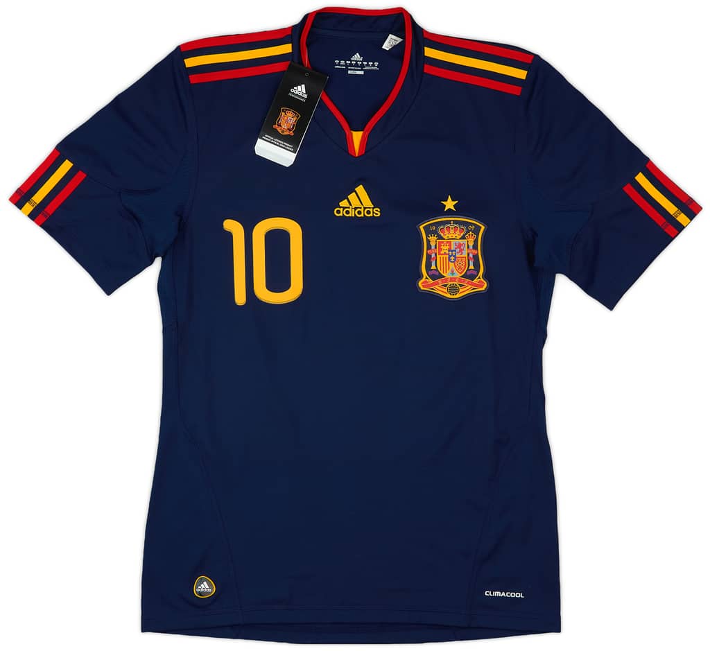 2010-11 Spain Away Shirt Fabregas #10 (S)