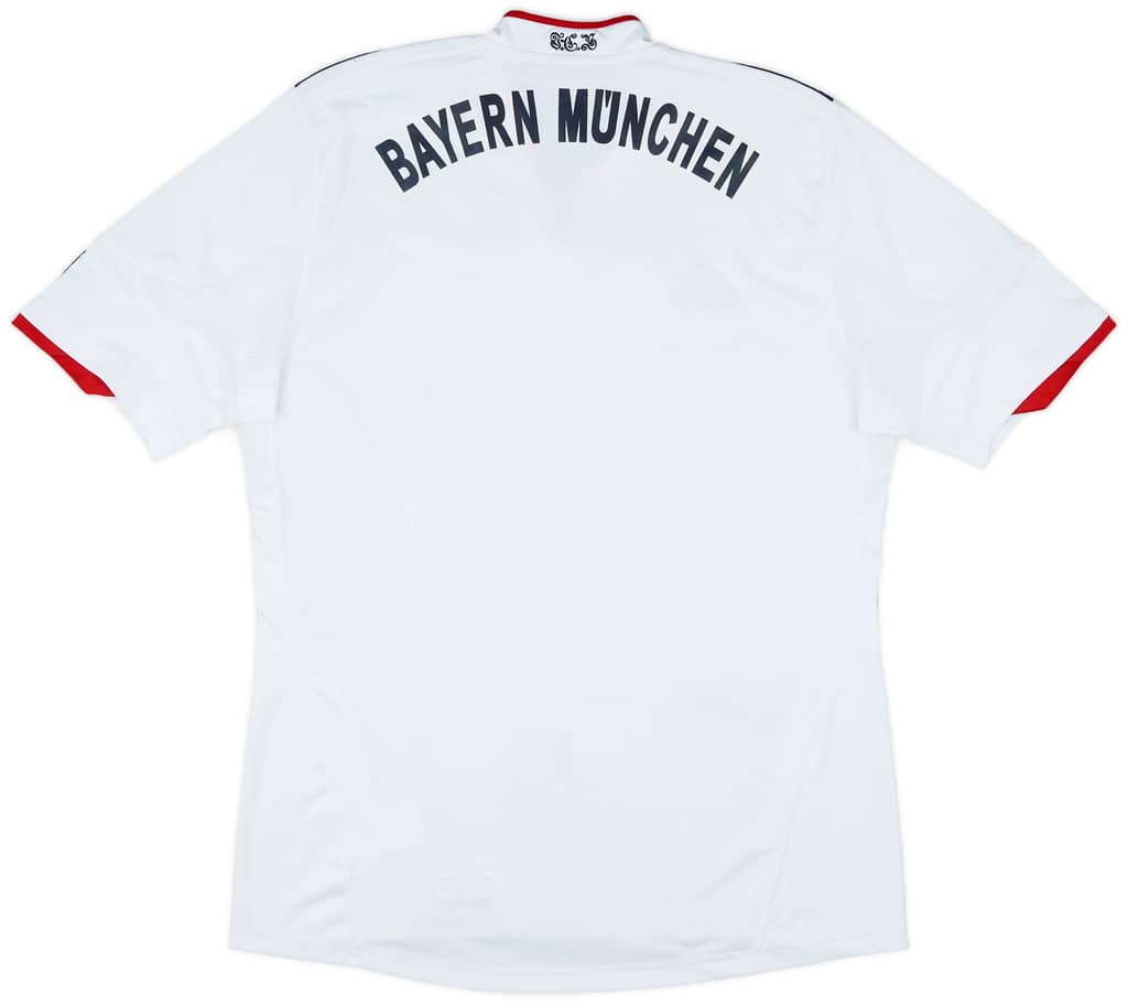 2010-11 Bayern Munich Away Shirt - 4/10 - (L)