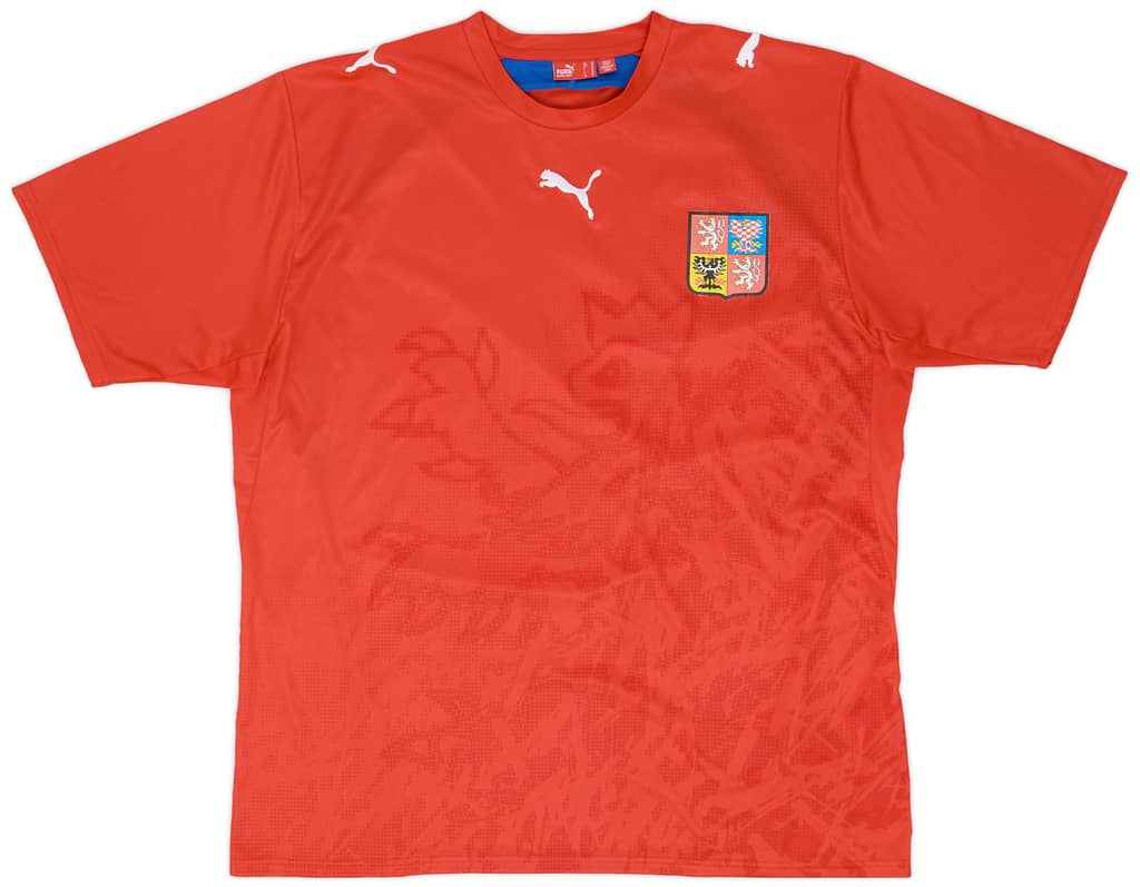 2006-08 Czech Republic Basic Home Shirt - 6/10 - (XL)