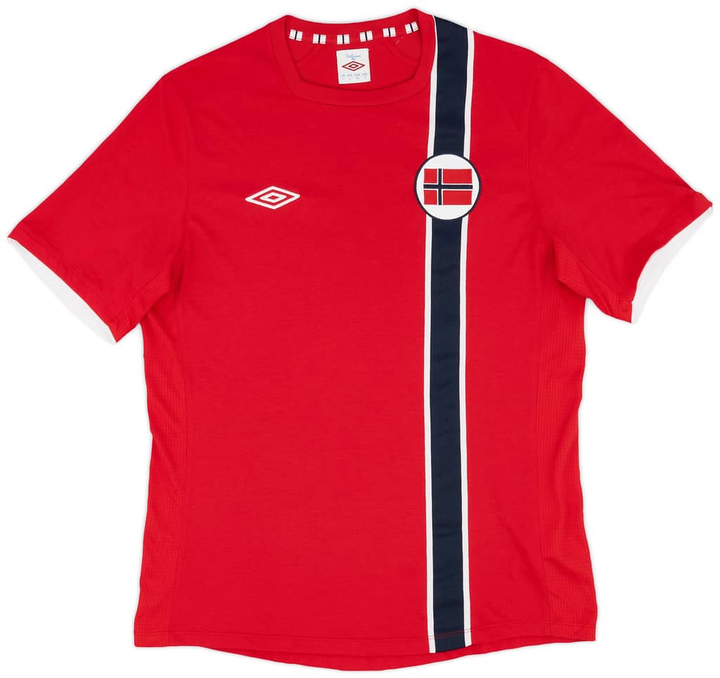 2012-13 Norway Home Shirt - 10/10 - (L)