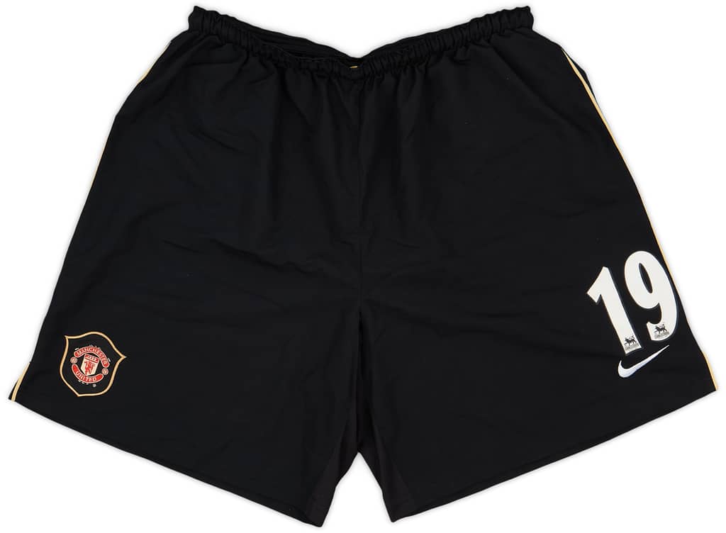 2006-07 Manchester United Away Shorts #19 - 6/10 - (L)