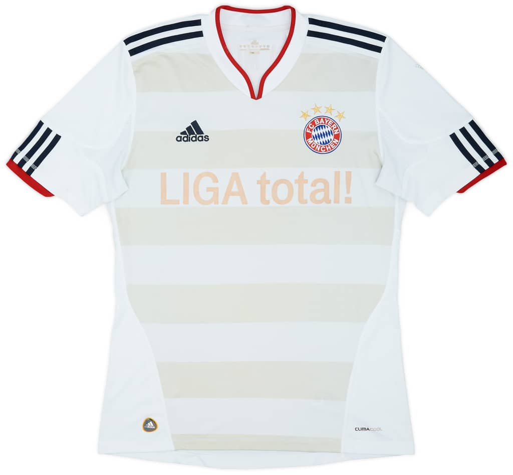 2010-11 Bayern Munich Away Shirt - 4/10 - (M)