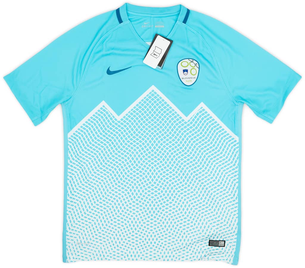 2016-17 Slovenia Home Shirt (M)