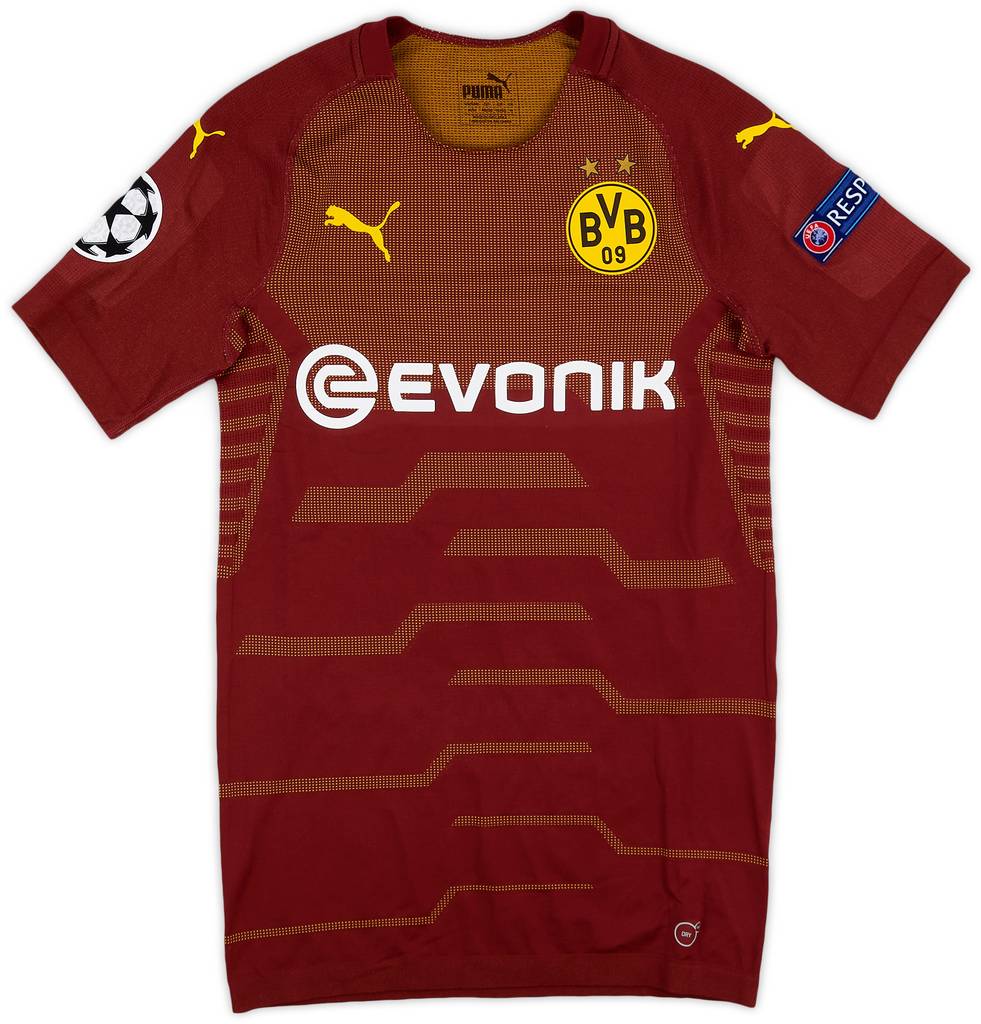 2018-19 Borussia Dortmund Player Issue Champions League Third Shirt Burnic #32