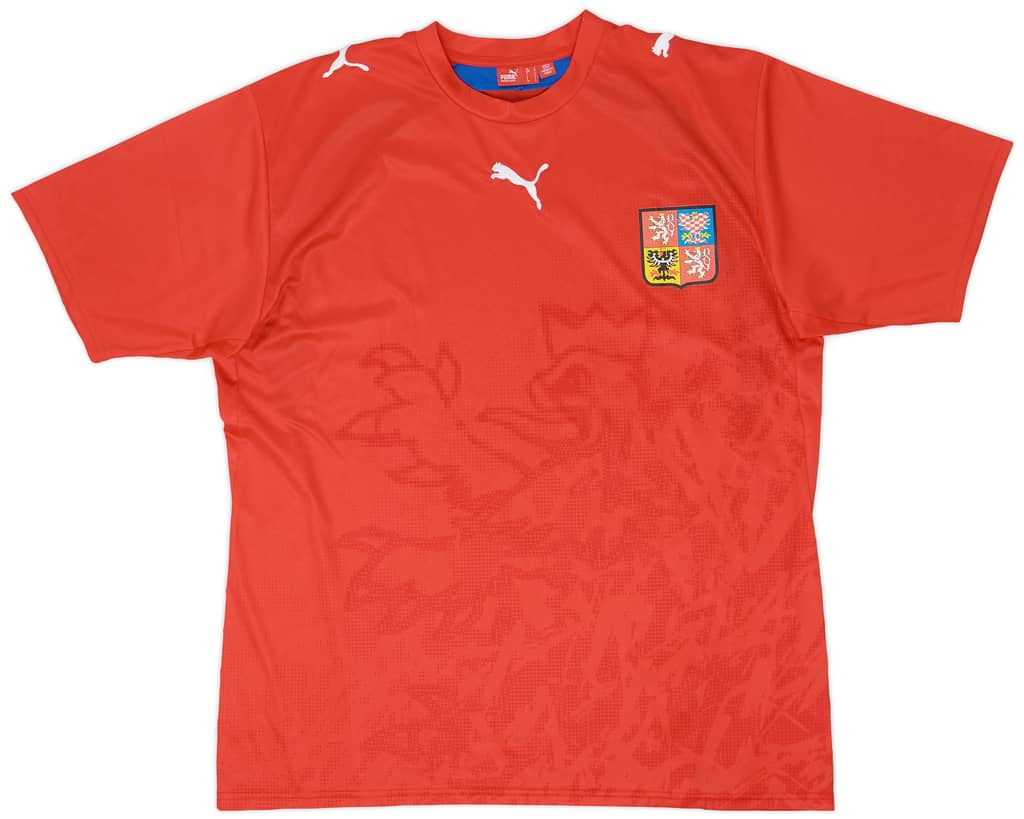 2006-08 Czech Republic Basic Home Shirt - 9/10 - (L)