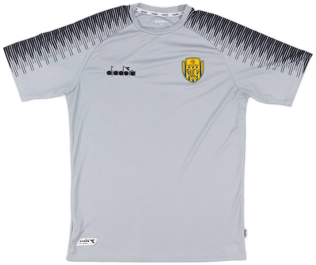 2021-22 MKE Ankaragucu Diadora Training Shirt - 8/10 - (M)
