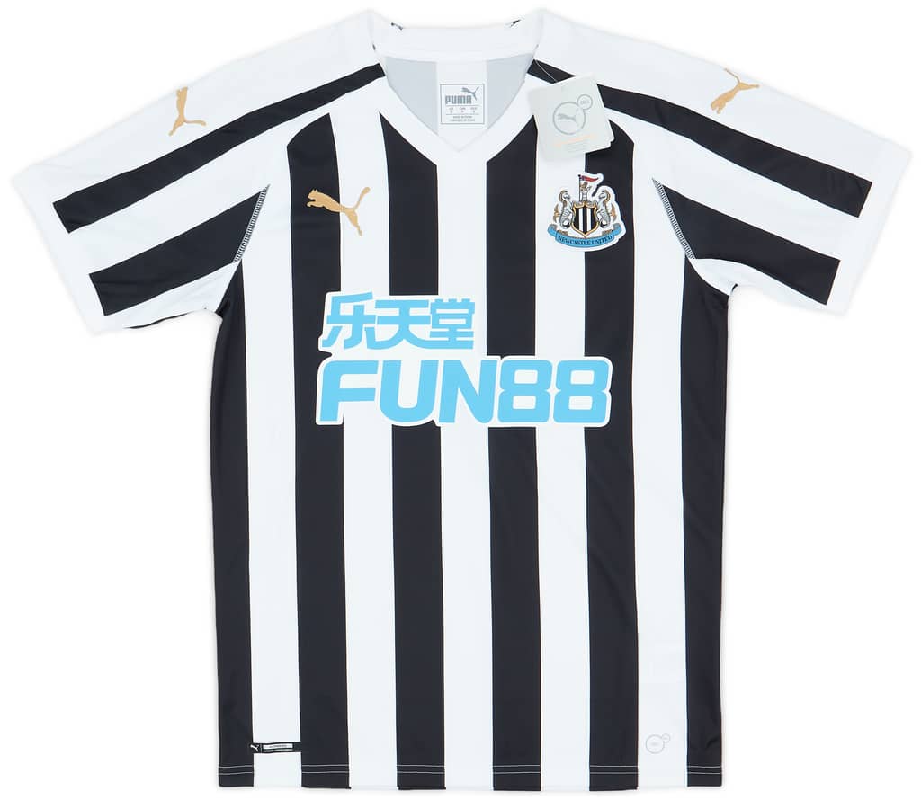 2018-19 Newcastle Home Shirt (S)