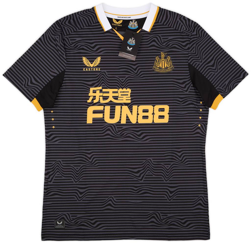2021-22 Newcastle Away Shirt Trippier #15 (L)