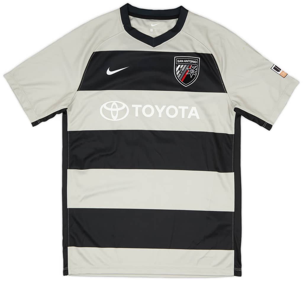 2019 San Antonio Match Issue Third Shirt Barmby #11