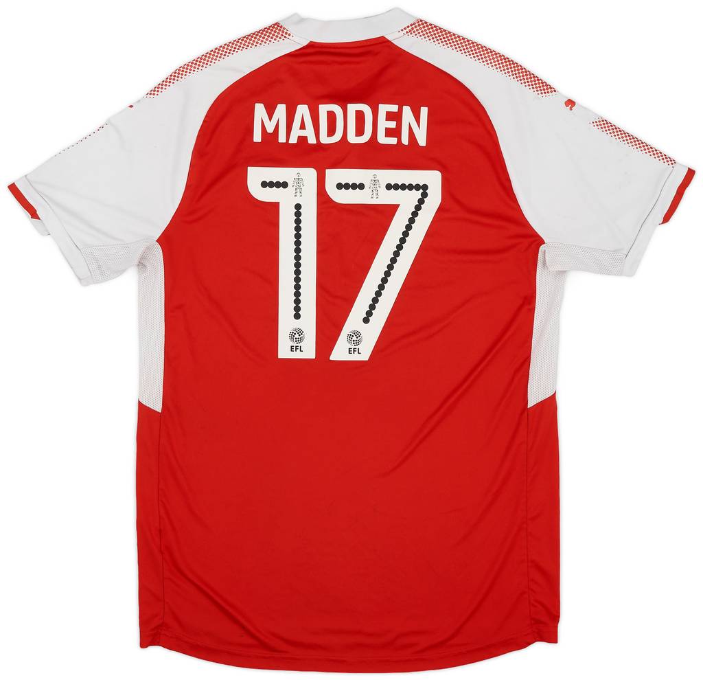 2017-18 Fleetwood Town Home Shirt Madden #17 - 6/10 - (L)