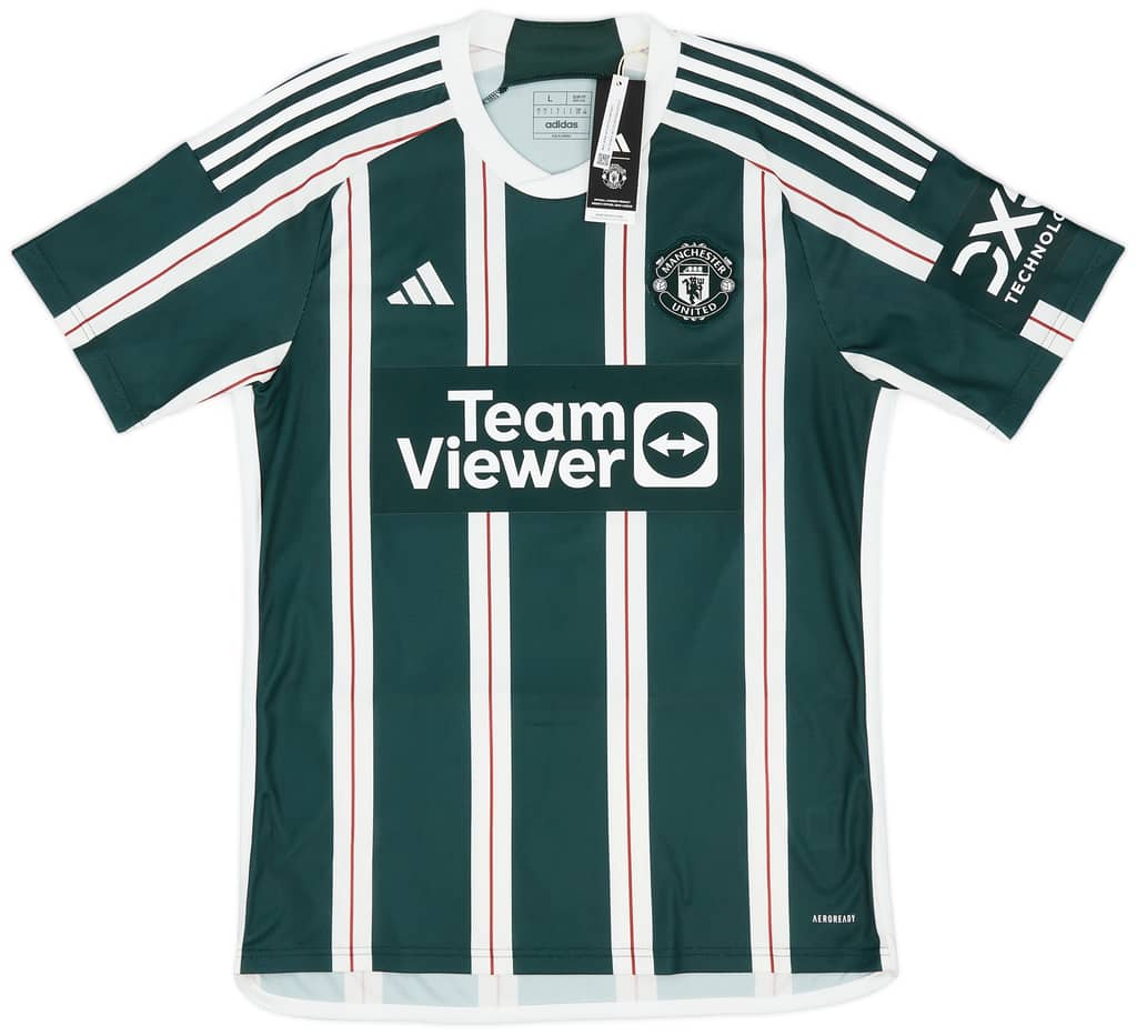 2023-24 Manchester United Away Shirt Martinez #6